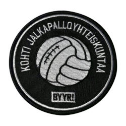Laadukas Byyri Kangasmerkki on Suomen suurimman jalkapallokulttuuriin keskittyneen kannattajakanavan uutuustuote.
